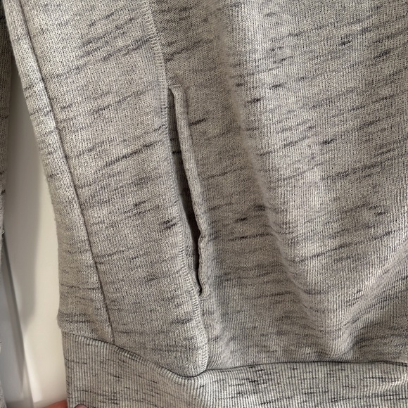 ALO Yoga Cowl Neck Sweater Grey Medium - Picture 4 of 5